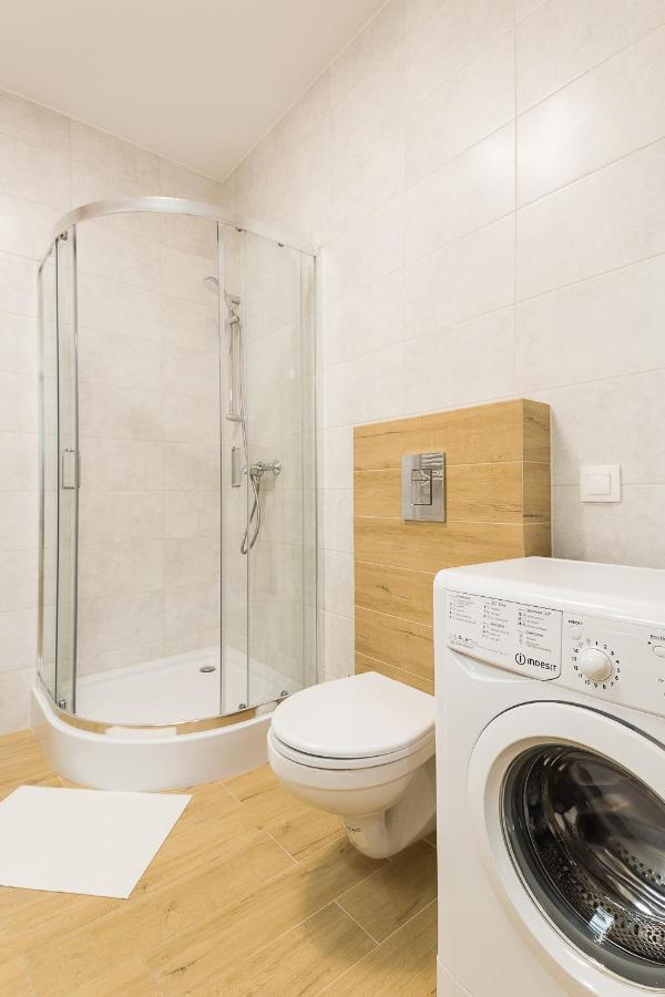 Dream&Travel Apartments คราคูฟ ภายนอก รูปภาพ