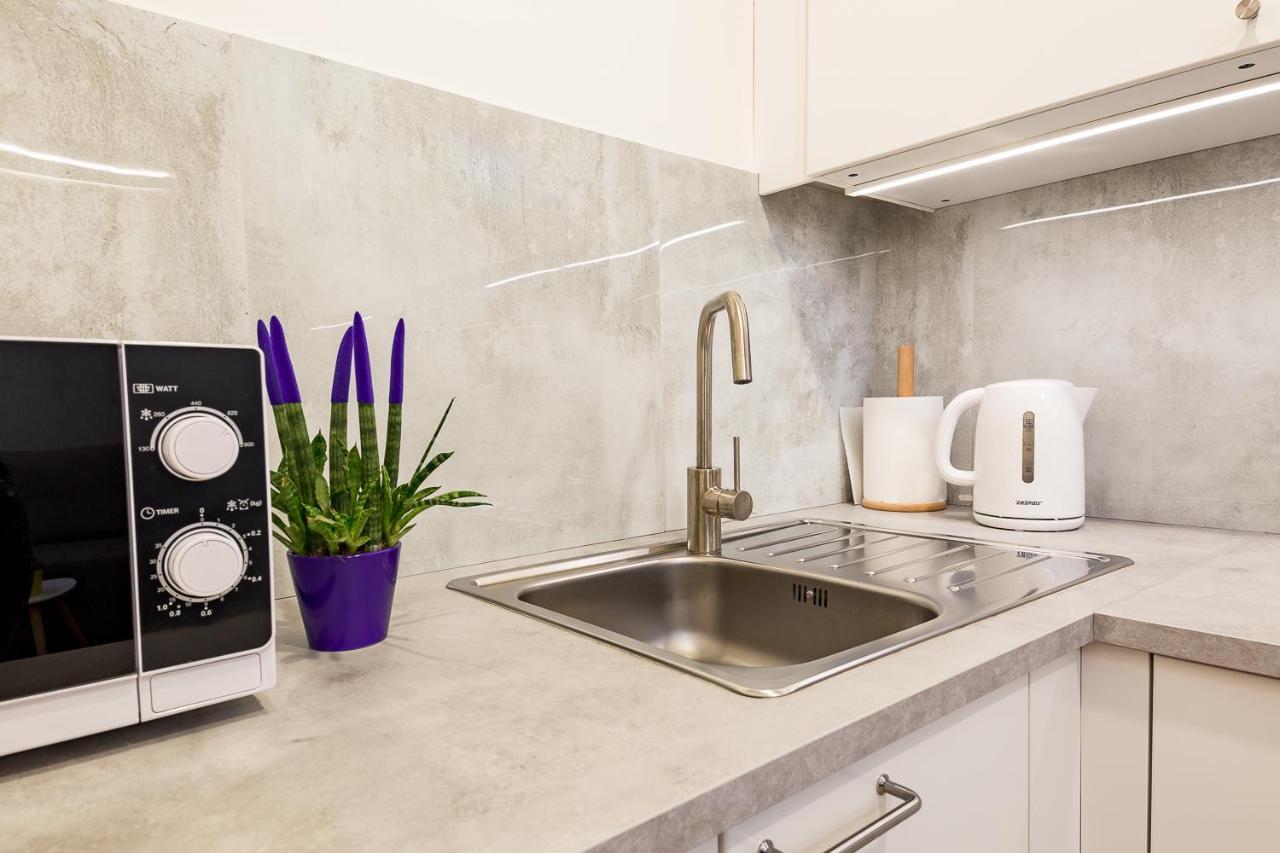Dream&Travel Apartments คราคูฟ ภายนอก รูปภาพ