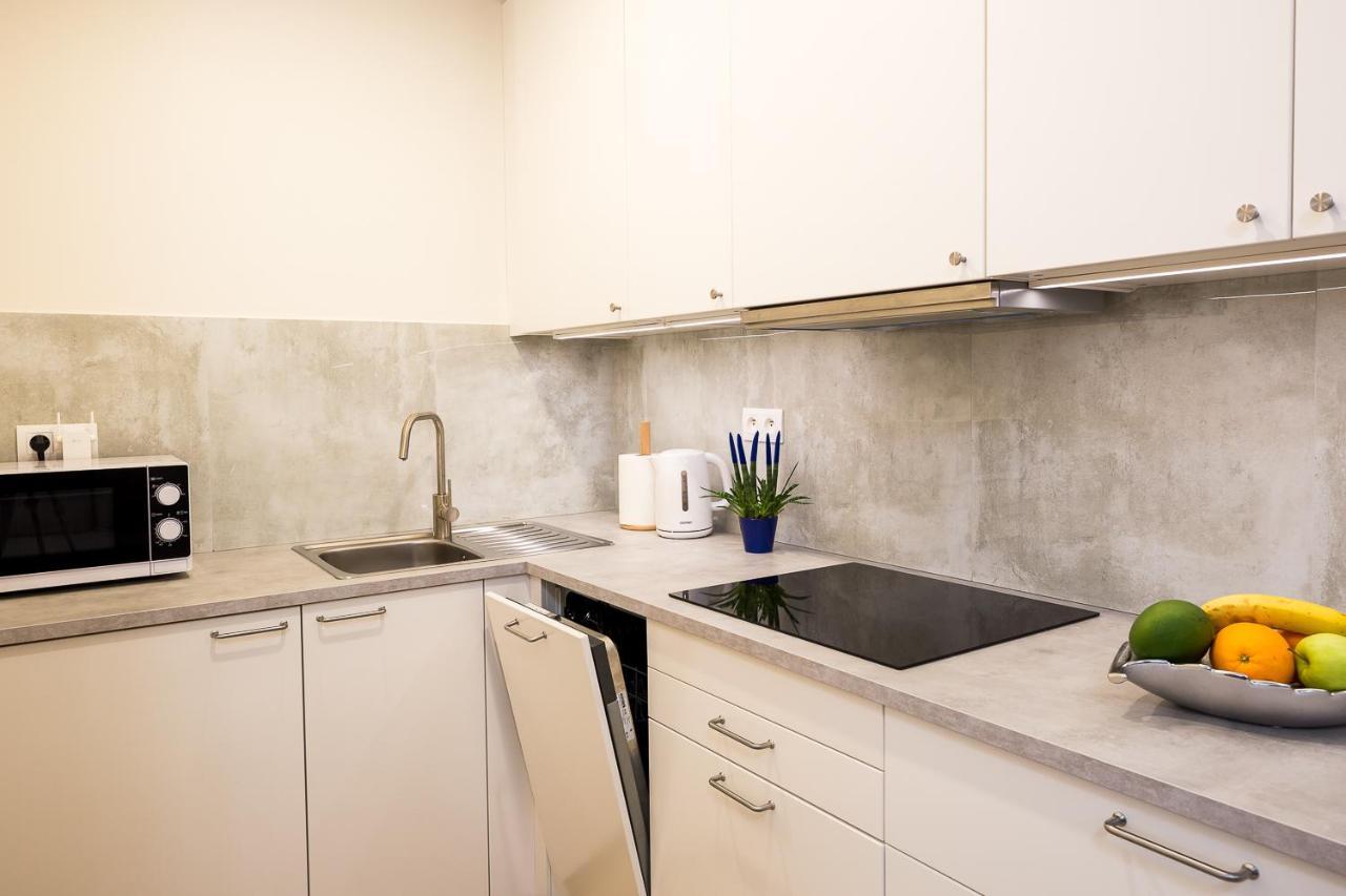 Dream&Travel Apartments คราคูฟ ภายนอก รูปภาพ